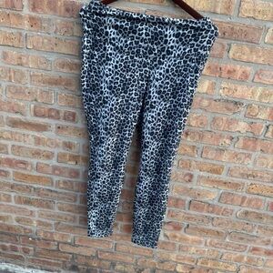 Zenergy Leopard Print Leggings Sz 1/M